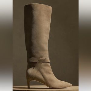 NWT Banana Republic Torri Tall Boot, fit like a 9 (but size is 9.5)